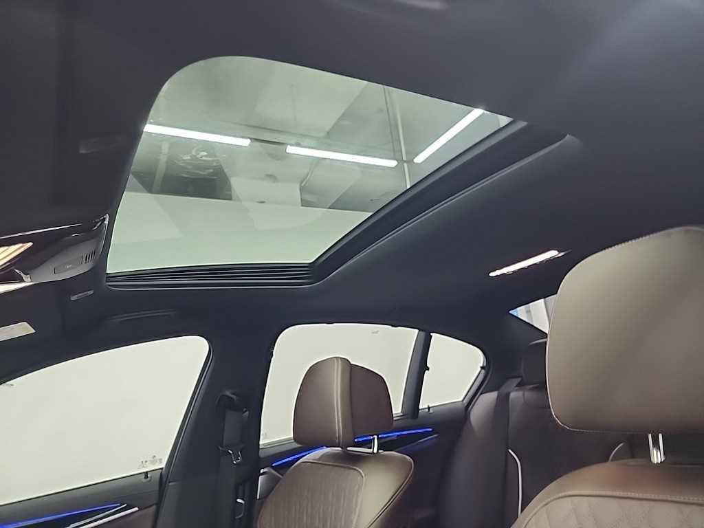 BMW 5 Series 2023 - Importación desde Corea - HF Imports Iquique - Foto 14