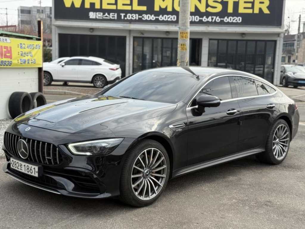 Mercedes Benz AMG GT - Vista 2
