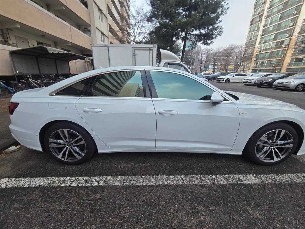 Audi A6 - Vista 4