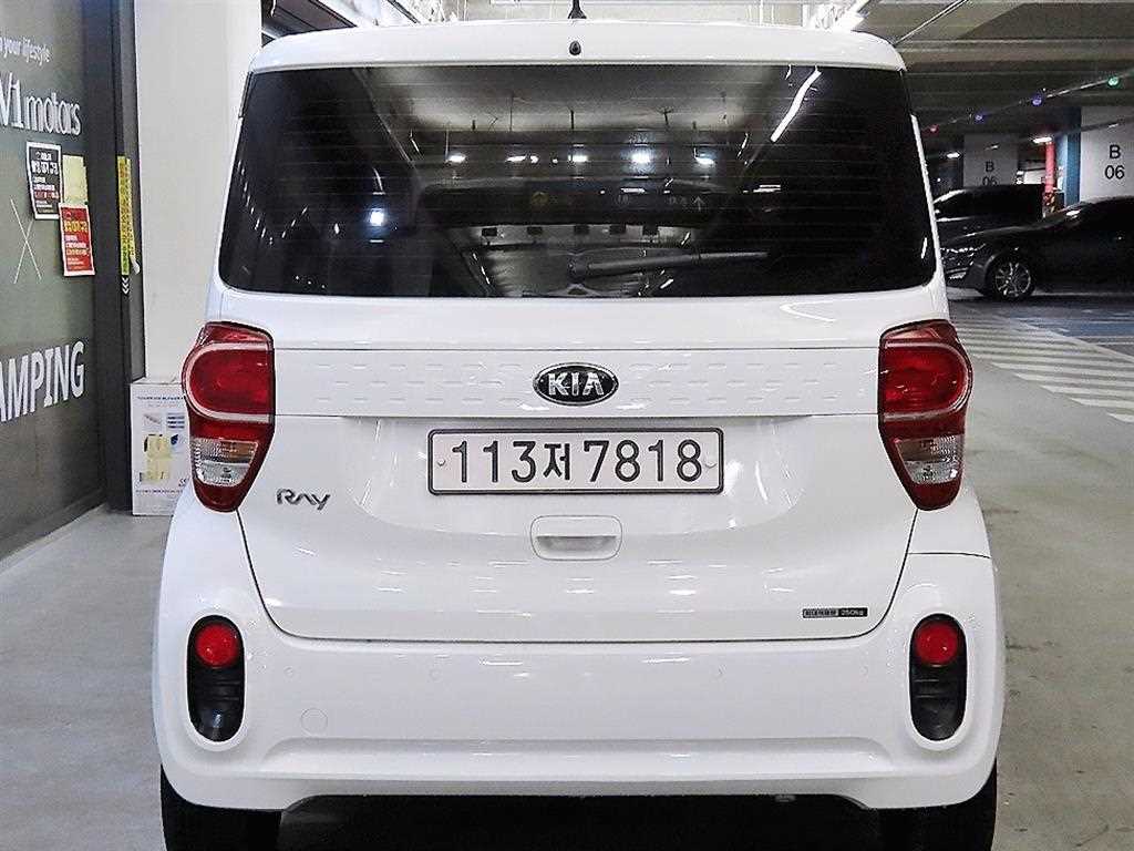 KIA Ray - Vista 5