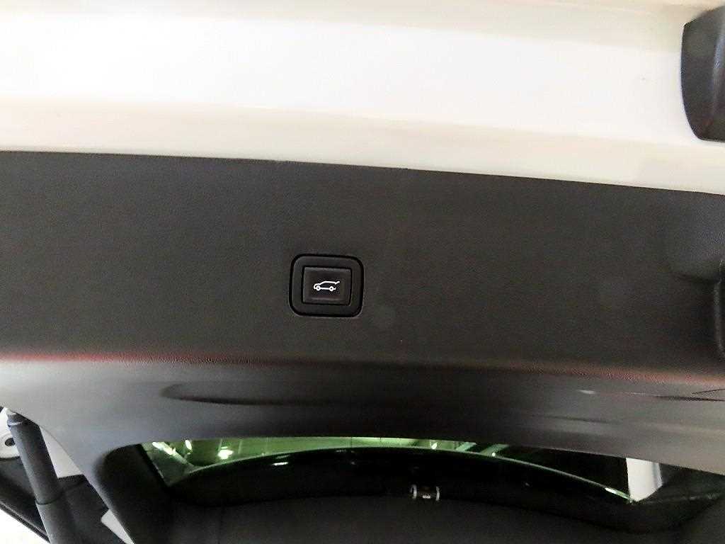 Chevrolet Travers 2020 Blanco - Importación desde Corea - HF Imports Iquique - Foto 15