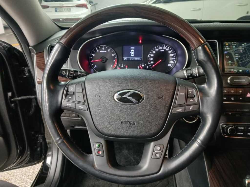 KIA K7 - Vista 8