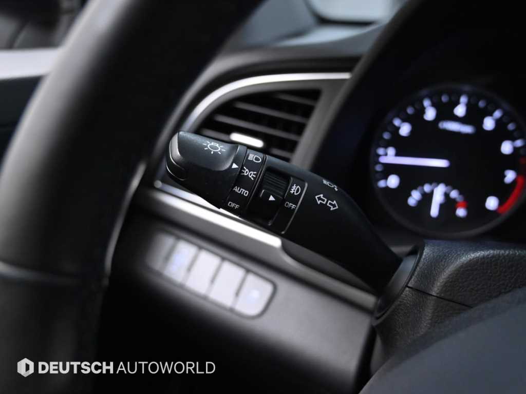 HYUNDAI Avante 2016 Blanco - Importación desde Corea - HF Imports Iquique - Foto 16