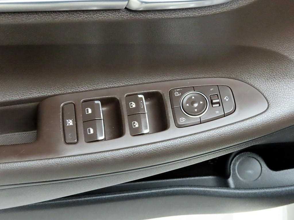 HYUNDAI Grandeur - Vista 11