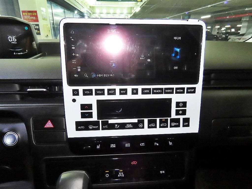 HYUNDAI Staria - Vista 11