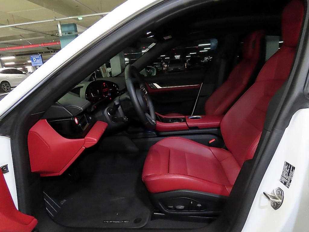 Porsche Taycan - Vista 6