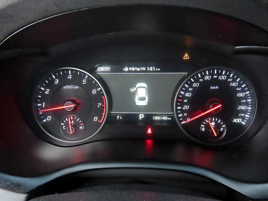 KIA Stinger - Vista 8