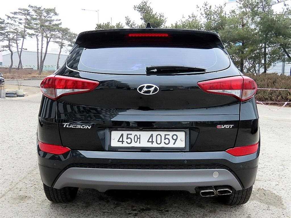 HYUNDAI Tucson - Vista 4
