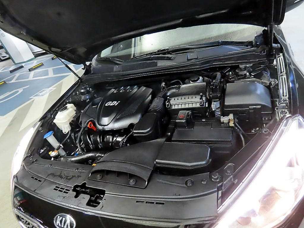 KIA K7 2013 Negro - Importación desde Corea - HF Imports Iquique - Foto 19