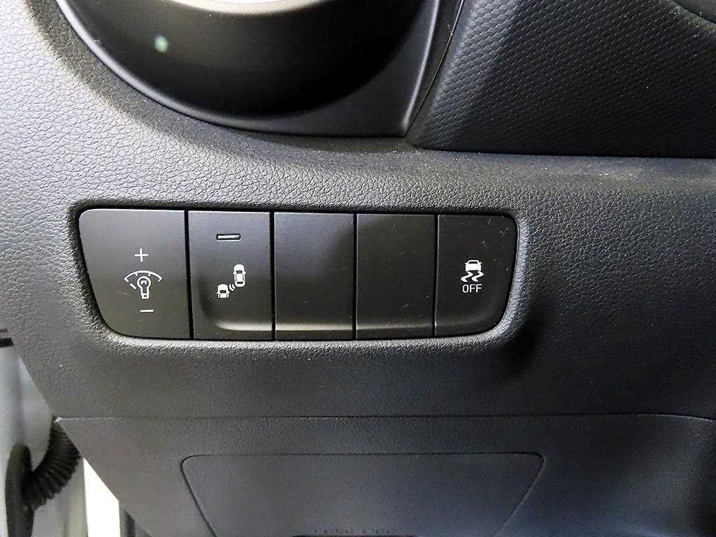 HYUNDAI Kona 2019 Blanco - Importación desde Corea - HF Imports Iquique - Foto 14