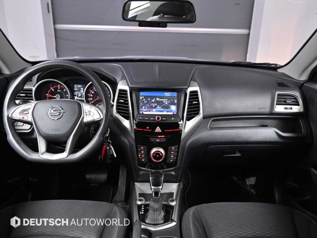 Ssangyong Tivoli - Vista 7