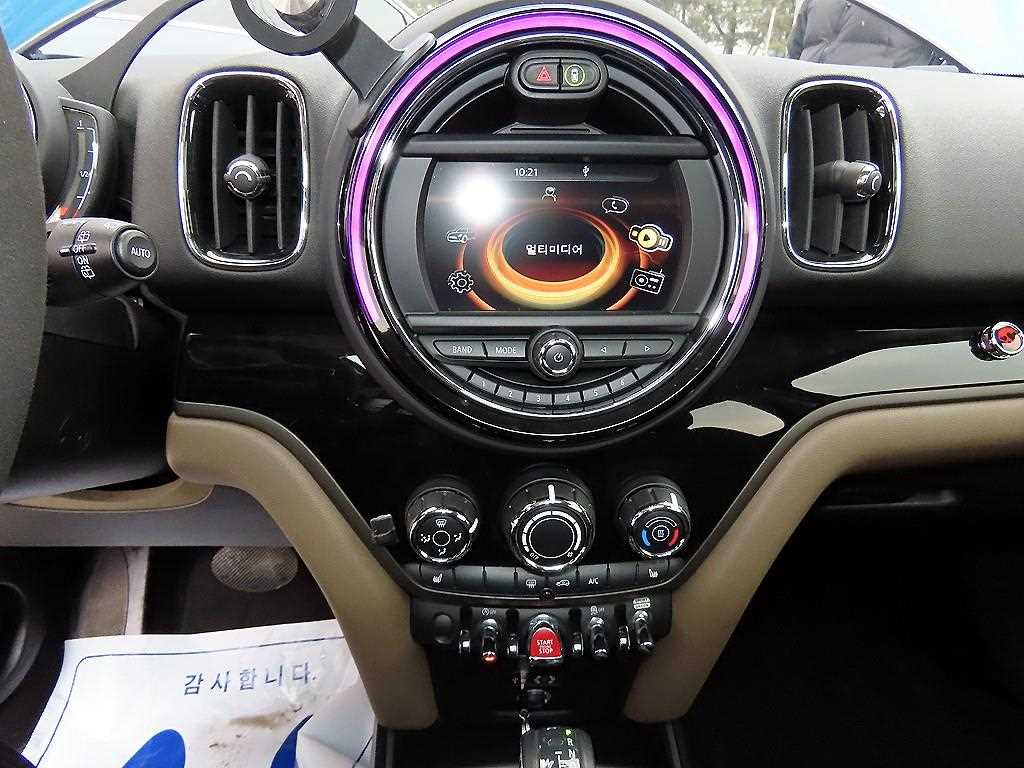 Mini Countryman 2018 Azul - Importación desde Corea - HF Imports Iquique - Foto 13