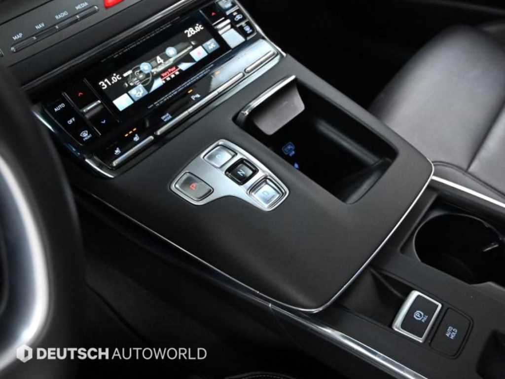 HYUNDAI Grandeur - Vista 9