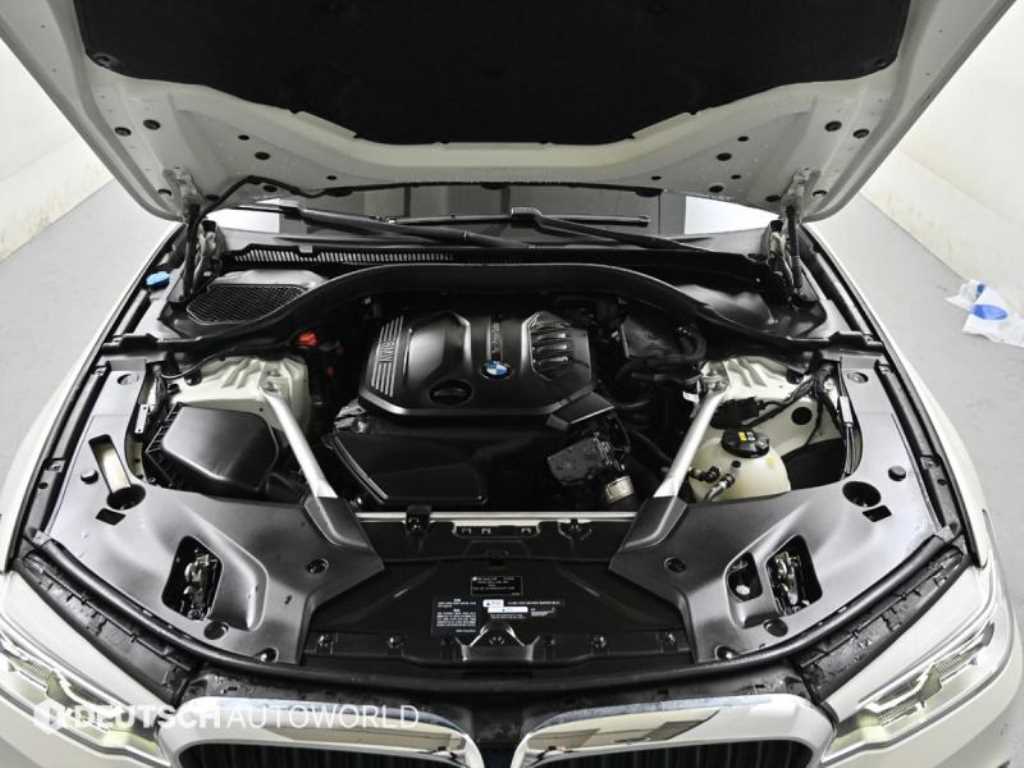 BMW 5 Series - Vista 6