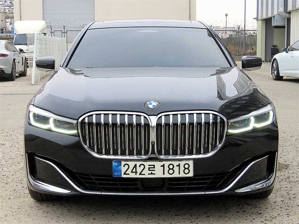 BMW 7 Series 2021 Negro - Importación desde Corea - HF Imports Iquique - Foto 1