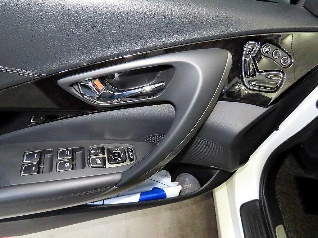 HYUNDAI Grandeur 2014 Blanco - Importación desde Corea - HF Imports Iquique - Foto 14