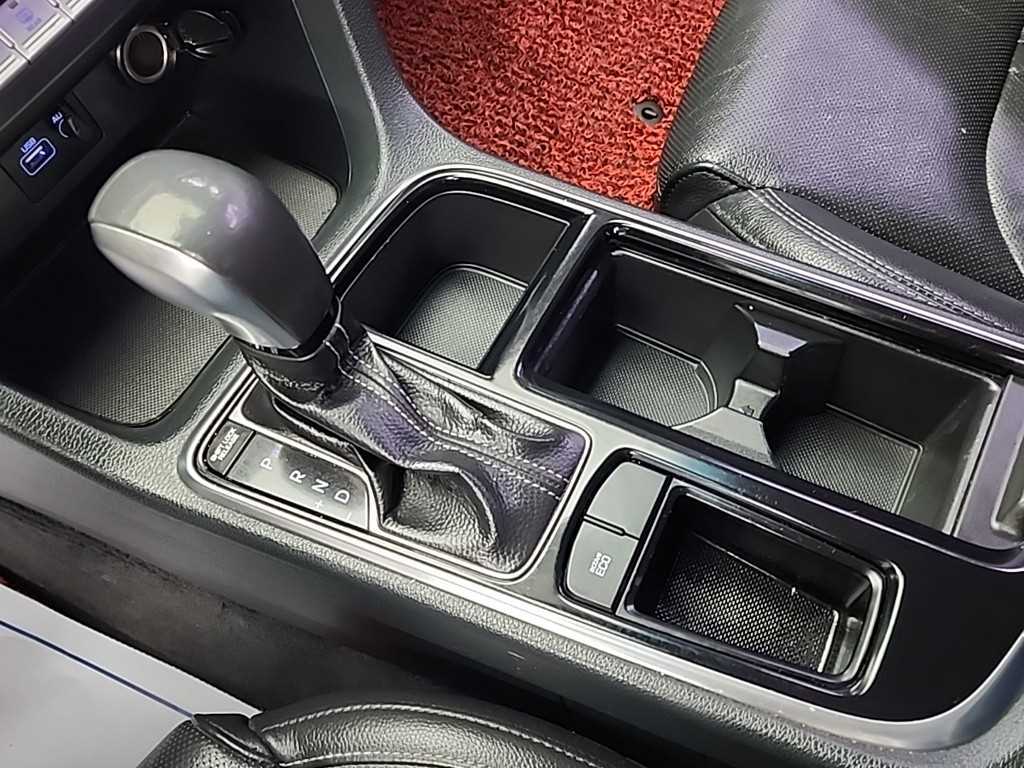 HYUNDAI Sonata - Vista 8