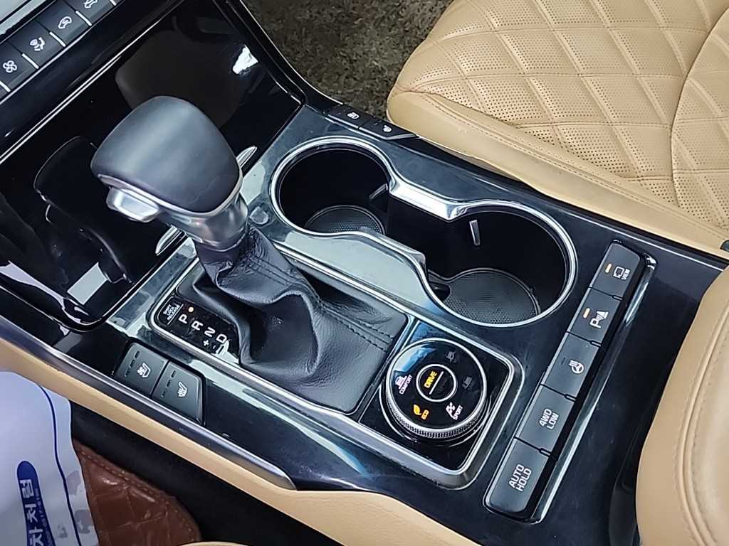 KIA Mohave - Vista 8