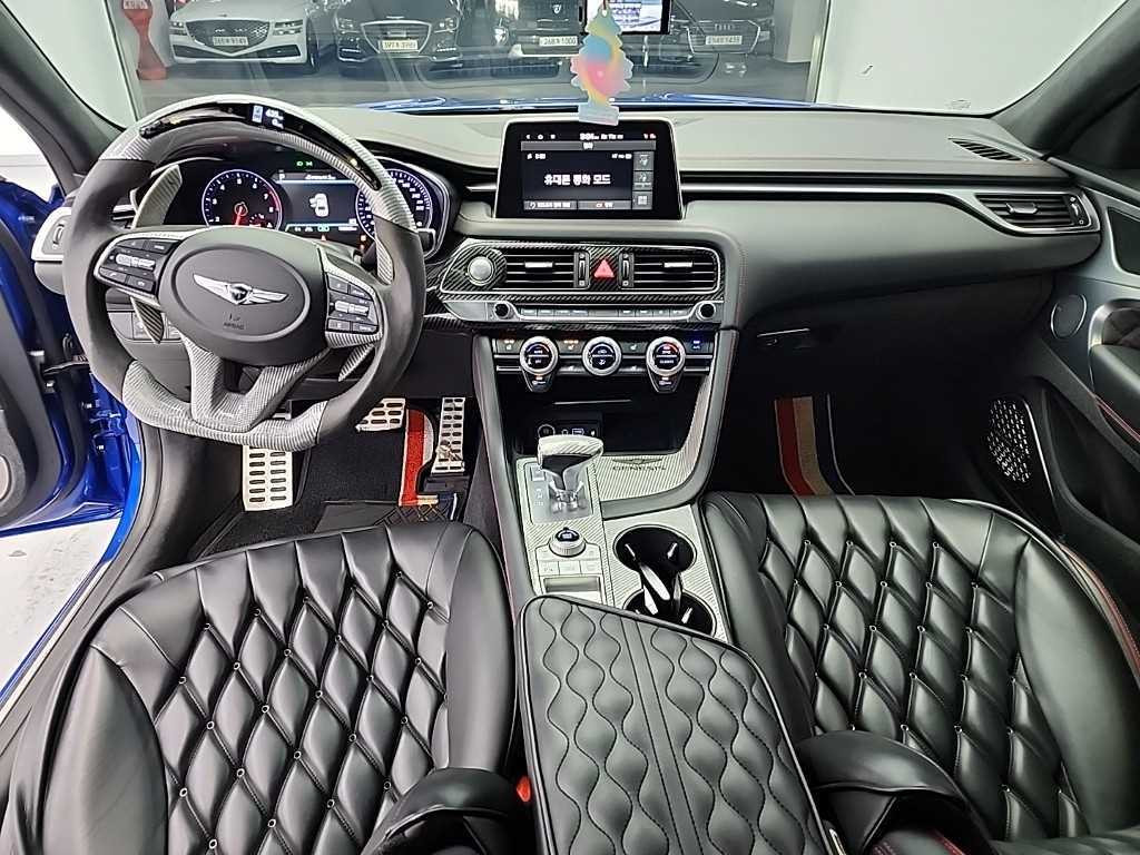 Genesis G70 - Vista 7