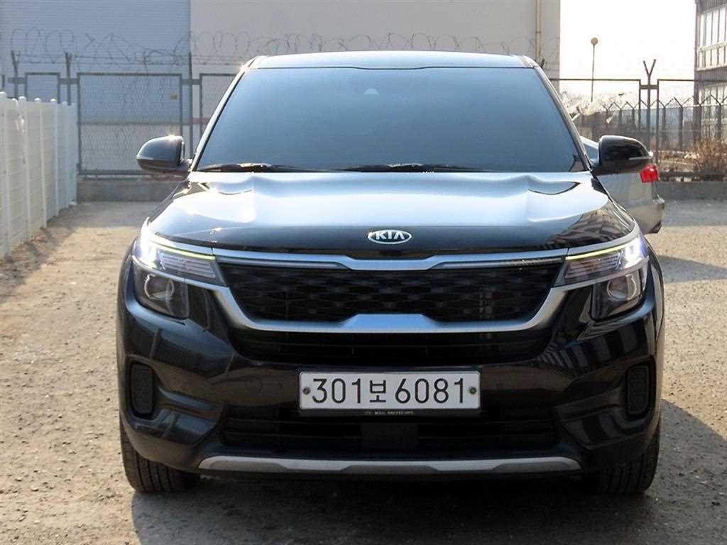 KIA Seltos 2020 Negro - Importación desde Corea - HF Imports Iquique - Foto 1