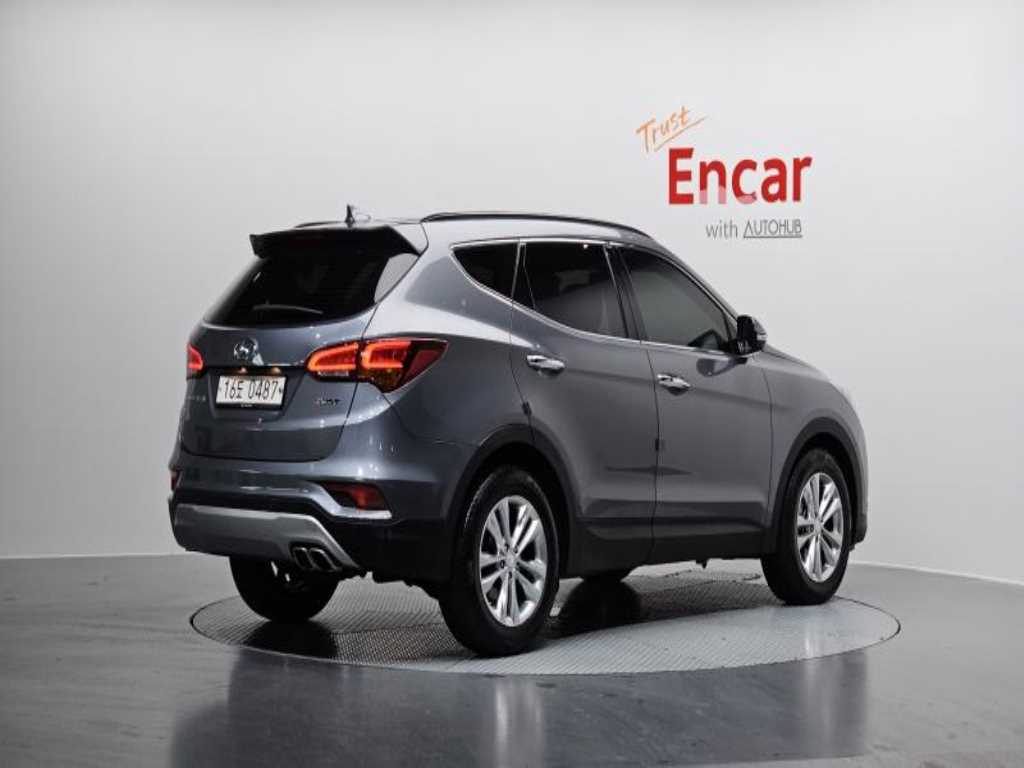 HYUNDAI Santa Fe - Vista 2