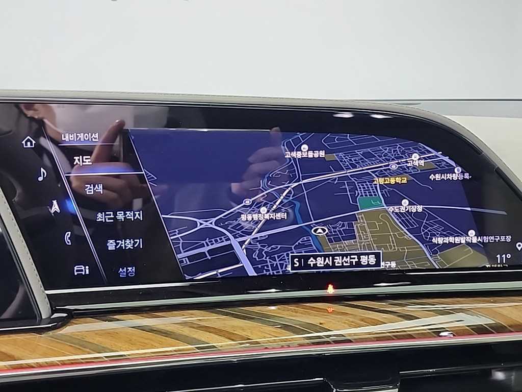 Cadillac Escalade 2022 Negro - Importación desde Corea - HF Imports Iquique - Foto 16