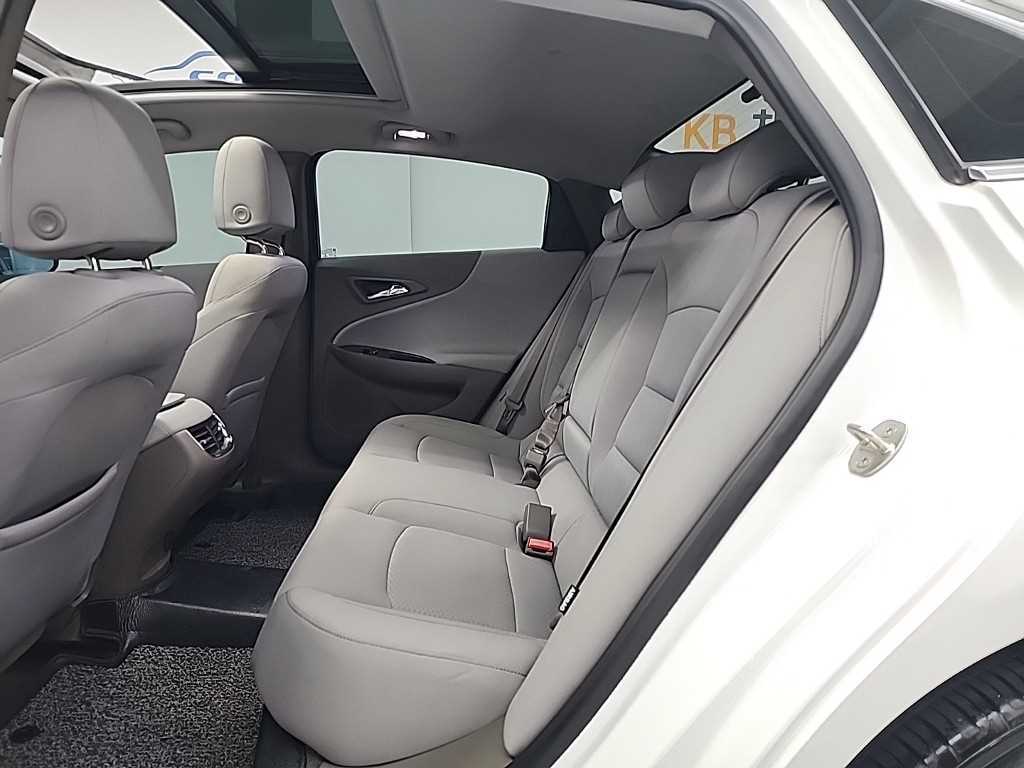 Chevrolet Malibu 2019 Blanco - Importación desde Corea - HF Imports Iquique - Foto 13