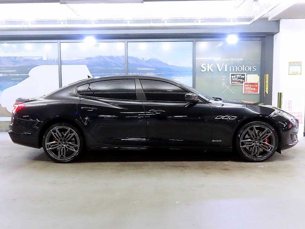 Maserati Quattroforte - Vista 3
