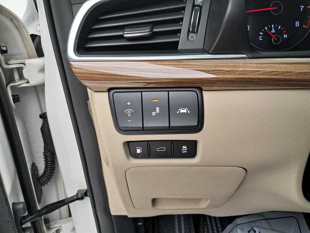 KIA K7 2018 Blanco - Importación desde Corea - HF Imports Iquique - Foto 13