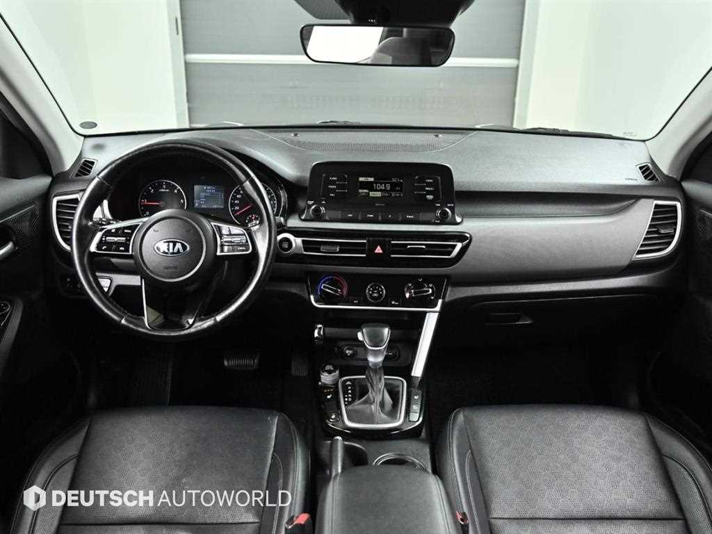 KIA Seltos - Vista 7