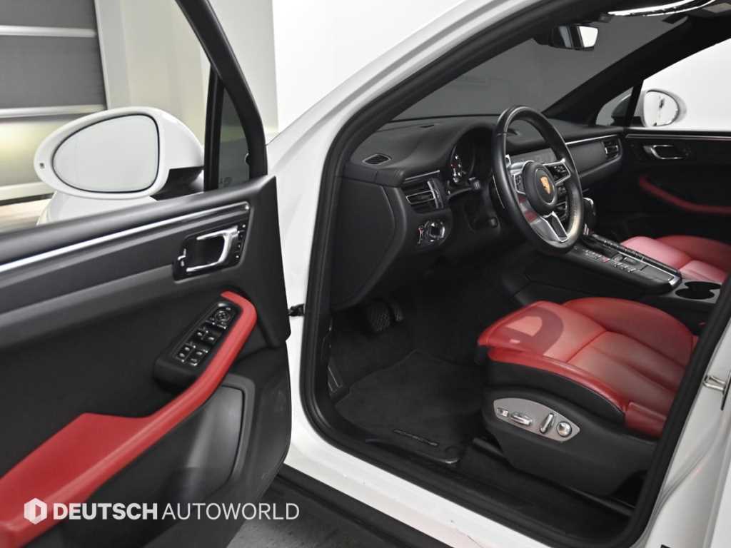 Porsche Macan - Vista 11