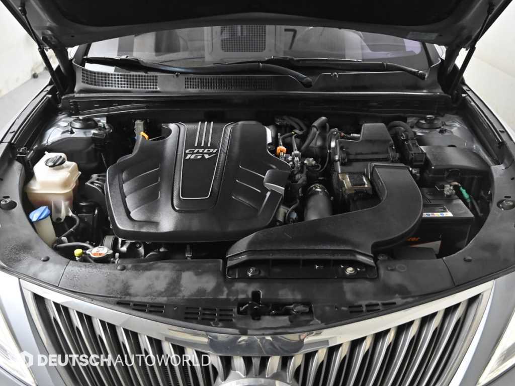 HYUNDAI Grandeur - Vista 6