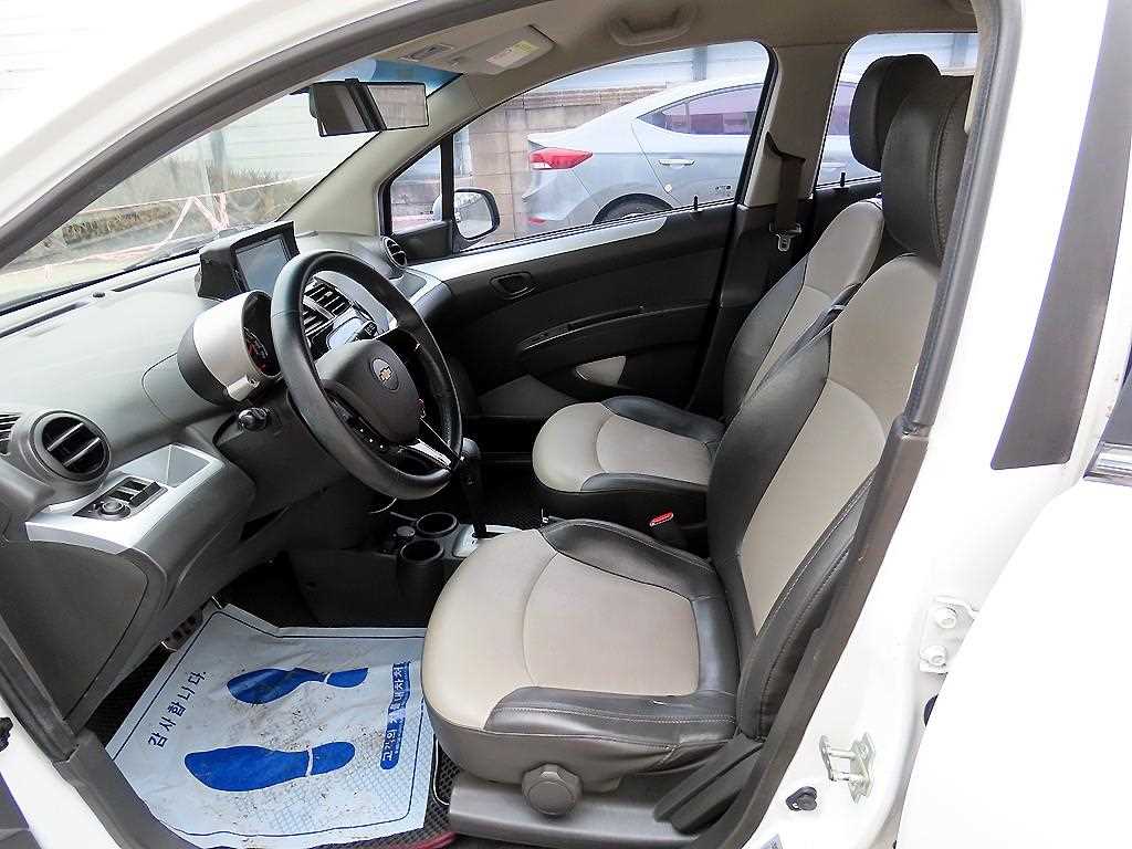 Chevrolet Spark - Vista 5