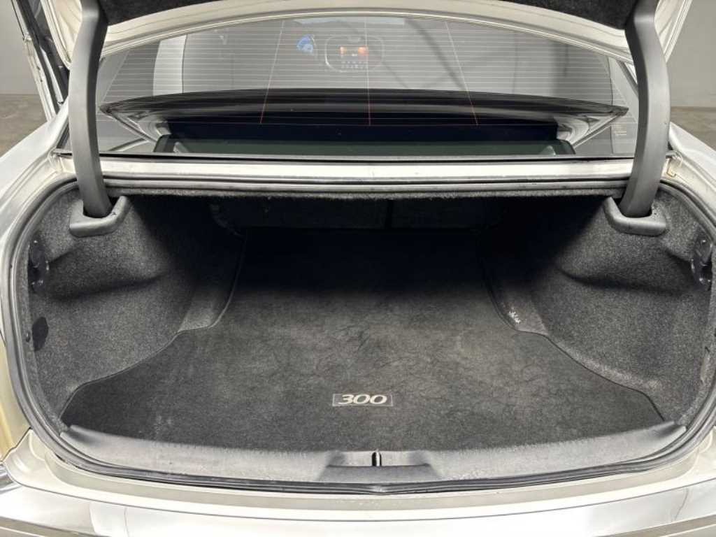 Chrysler 300C 2012 Plateado - Importación desde Corea - HF Imports Iquique - Foto 18