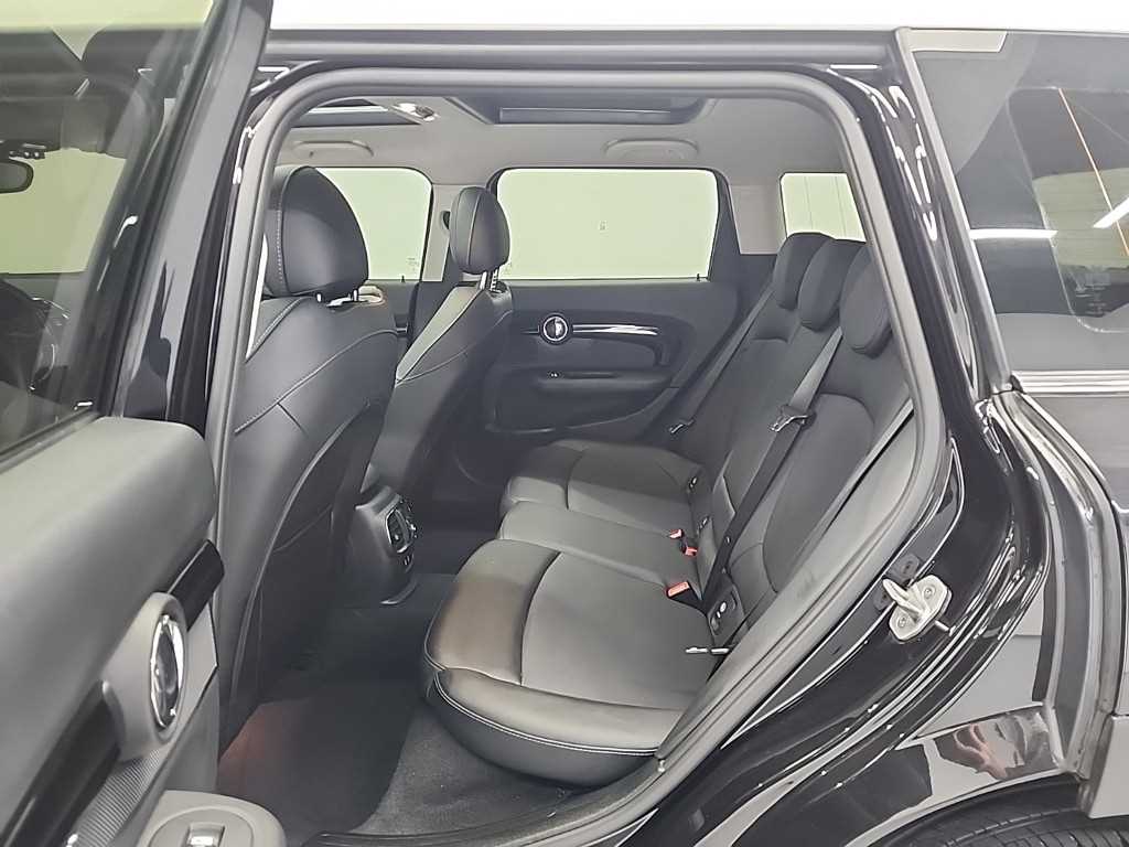 Mini Clubman - Vista 12