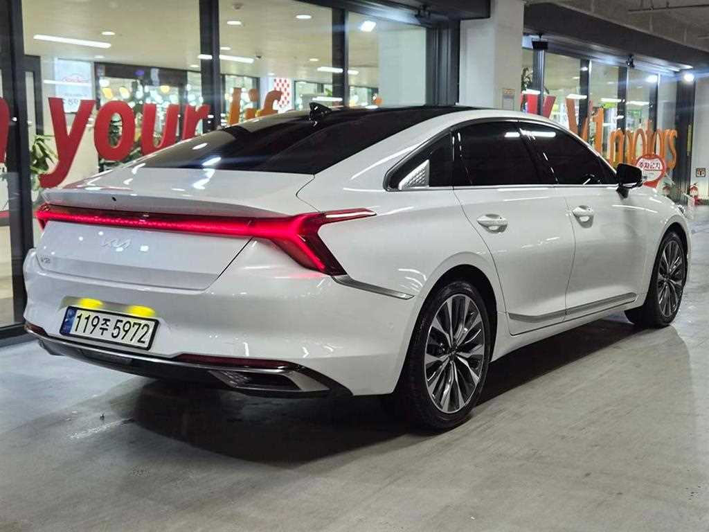 KIA K8 - Vista 4