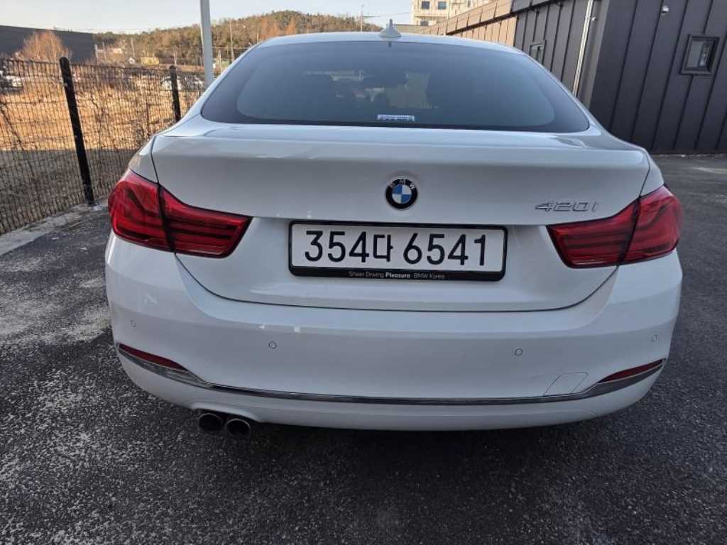 BMW 4 Series - Vista 3