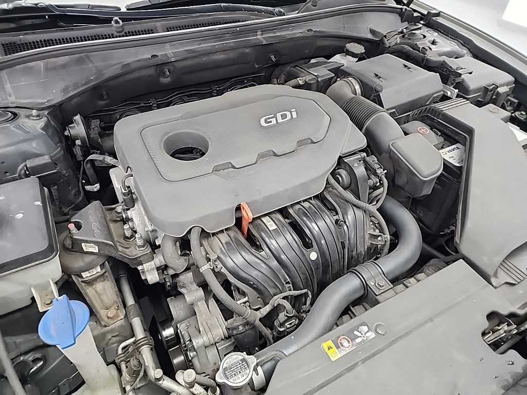 HYUNDAI Grandeur - Vista 5