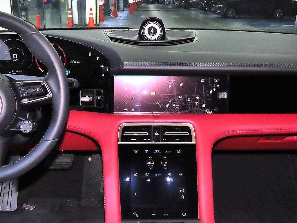 Porsche Taycan - Vista 11