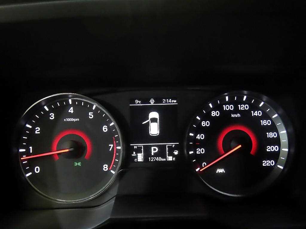 Ssangyong Tivoli - Vista 9