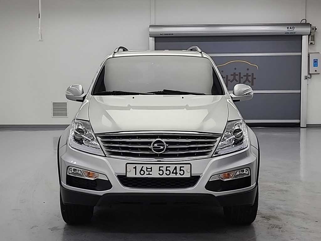 Ssangyong Rexton - Vista 2