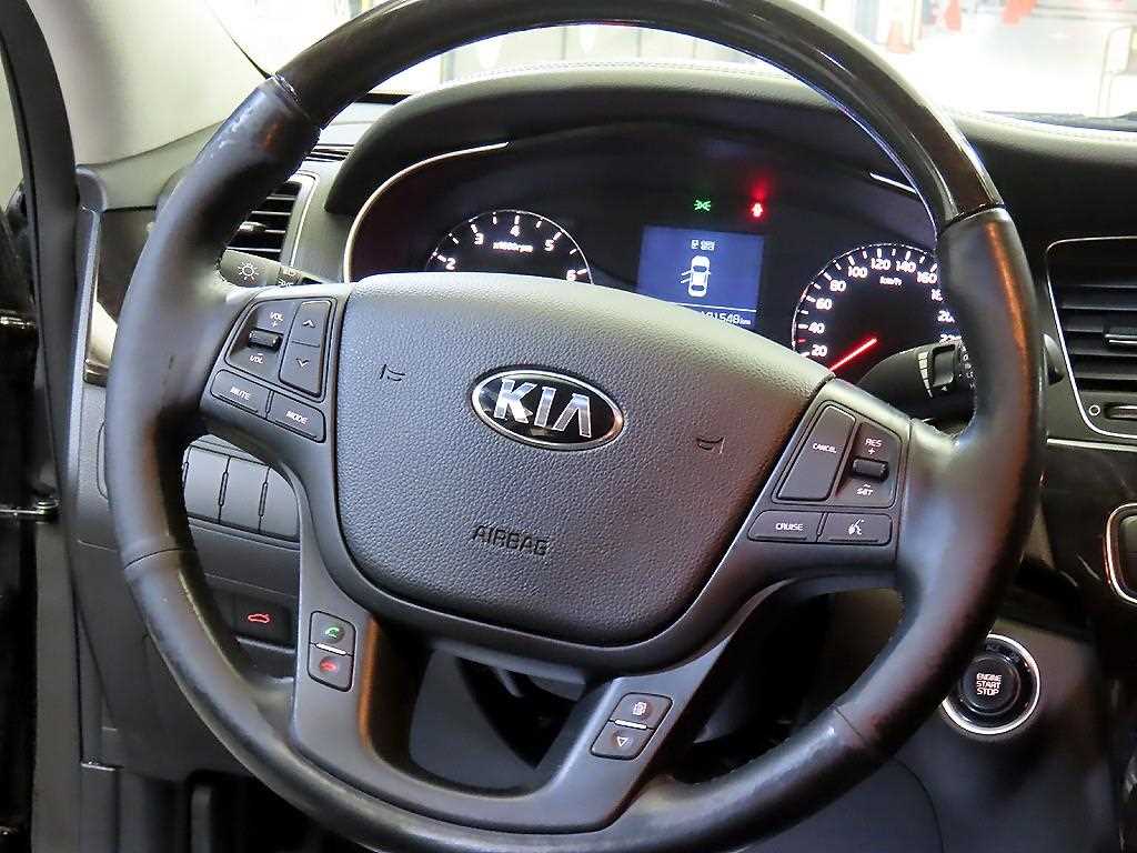 KIA K7 - Vista 8