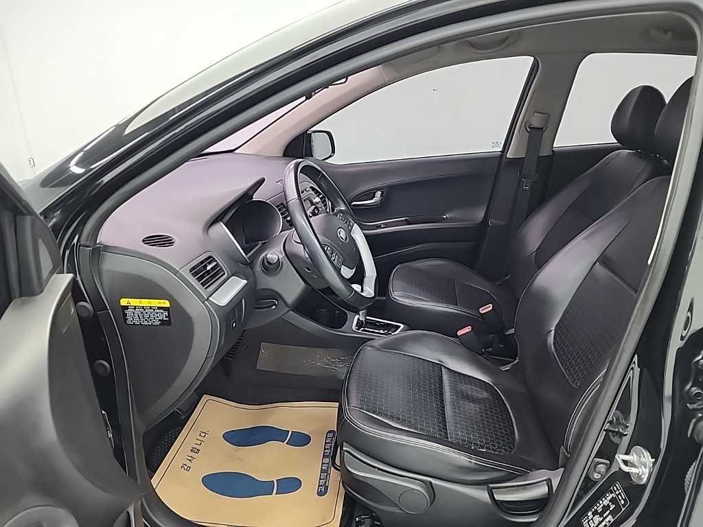 KIA Morning - Vista 11