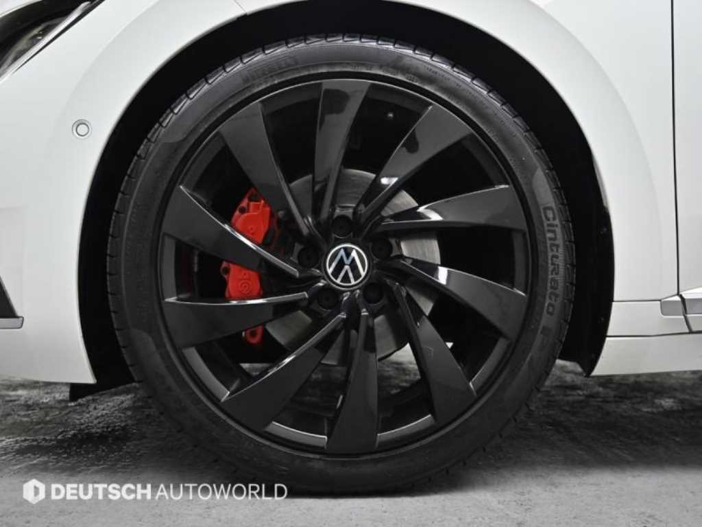 Volkswagen Arteon - Vista 5