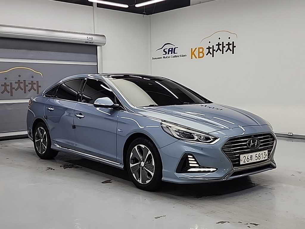 HYUNDAI Sonata - Vista 4