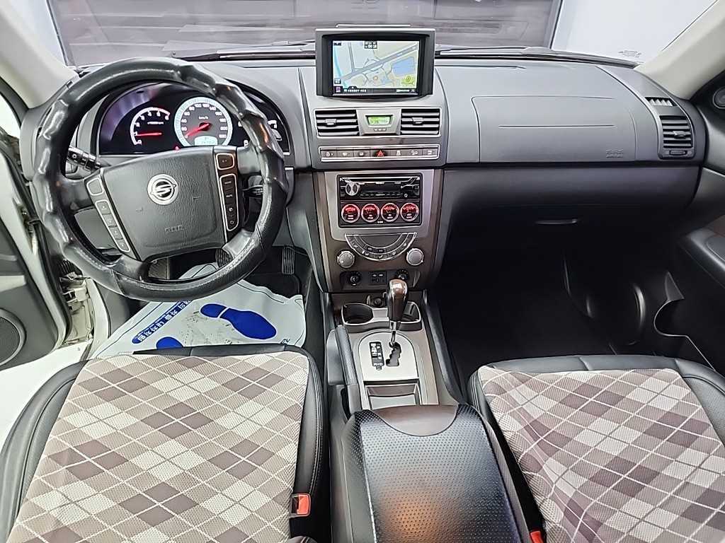 Ssangyong Rexton - Vista 7