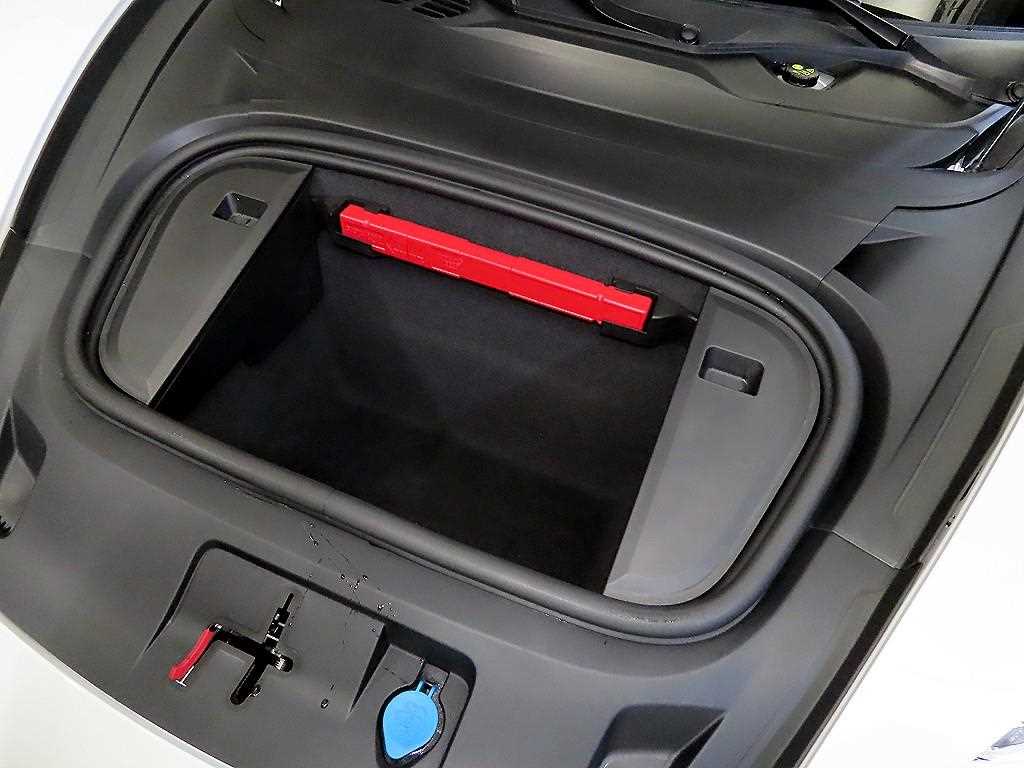 Porsche Taycan 2022 Blanco - Importación desde Corea - HF Imports Iquique - Foto 19