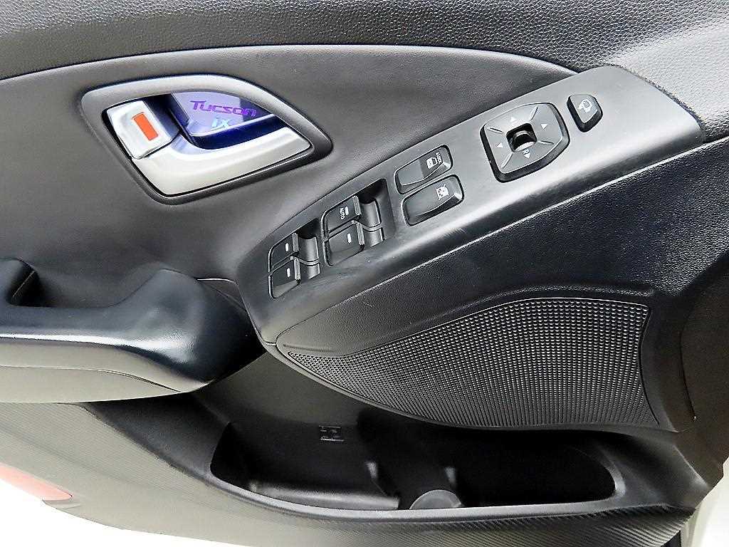 HYUNDAI Tucson - Vista 11