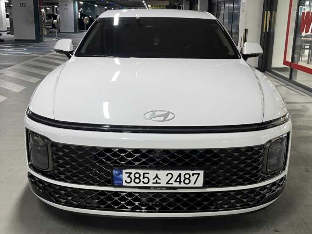 HYUNDAI Grandeur - Vista 2