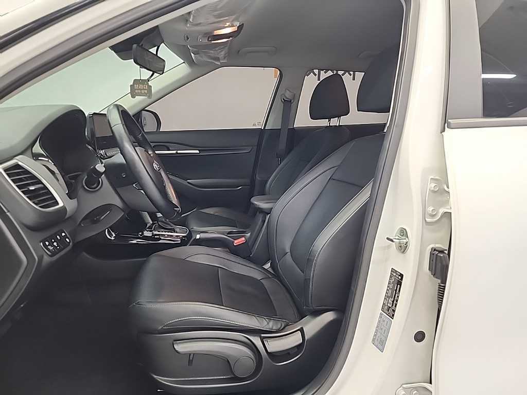 KIA Seltos - Vista 11